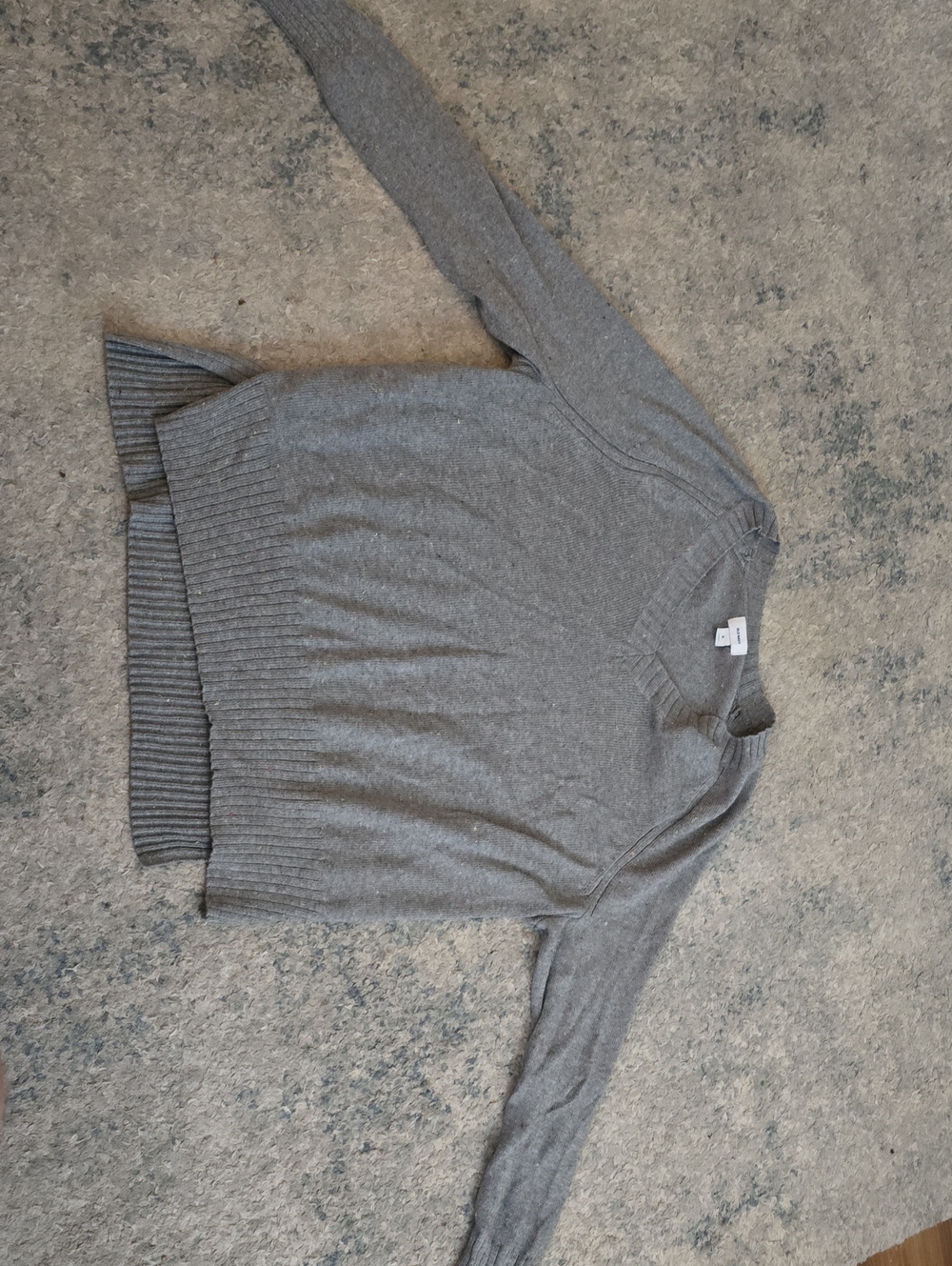 Old Navy Gray V-Neck Sweater